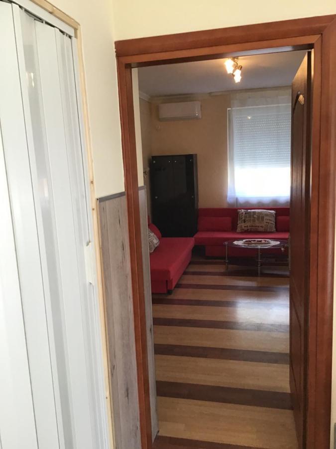 4 Lurko Apartman Uj Lägenhet Hajdúszoboszló Exteriör bild