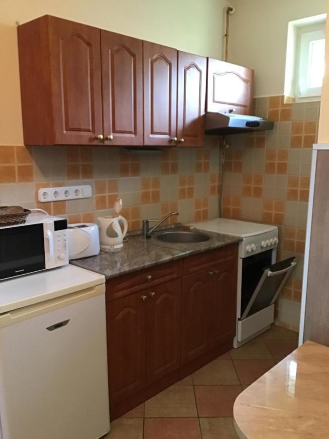 4 Lurko Apartman Uj Lägenhet Hajdúszoboszló Exteriör bild
