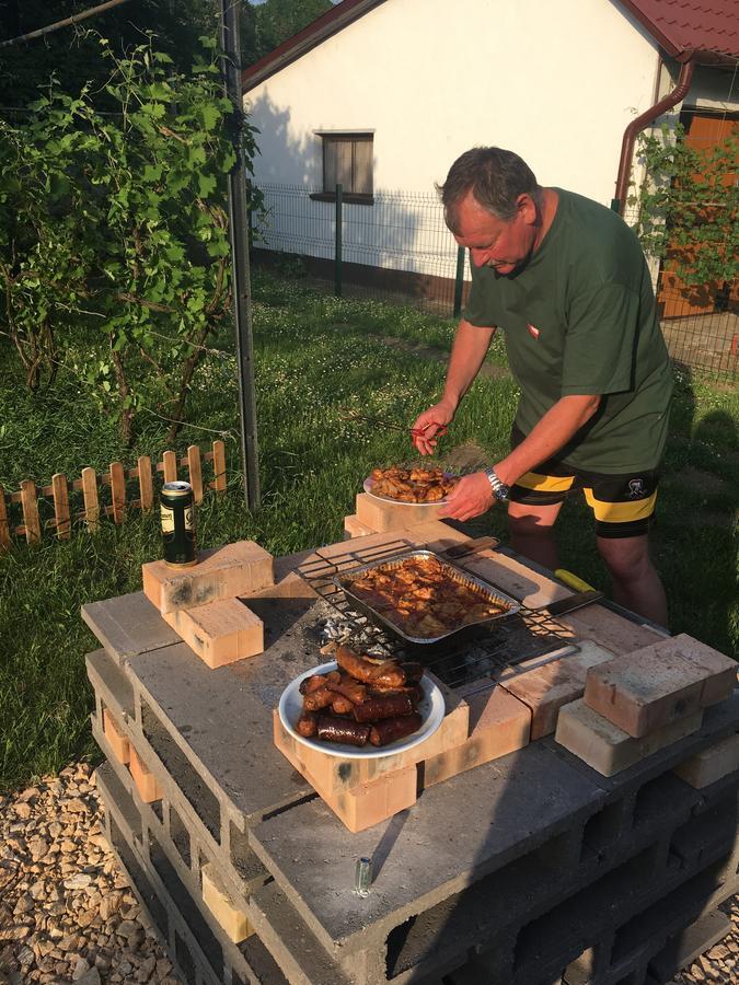4 Lurko Apartman Uj Lägenhet Hajdúszoboszló Exteriör bild